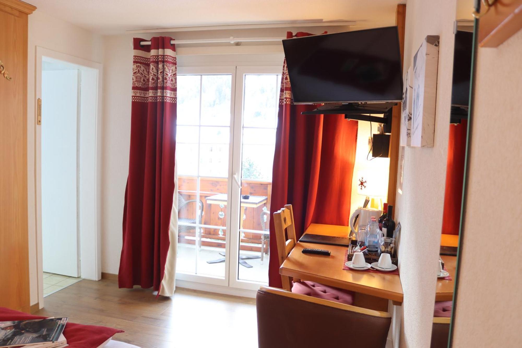 Grichting Hotel & Serviced Apartments Leukerbad Zewnętrze zdjęcie