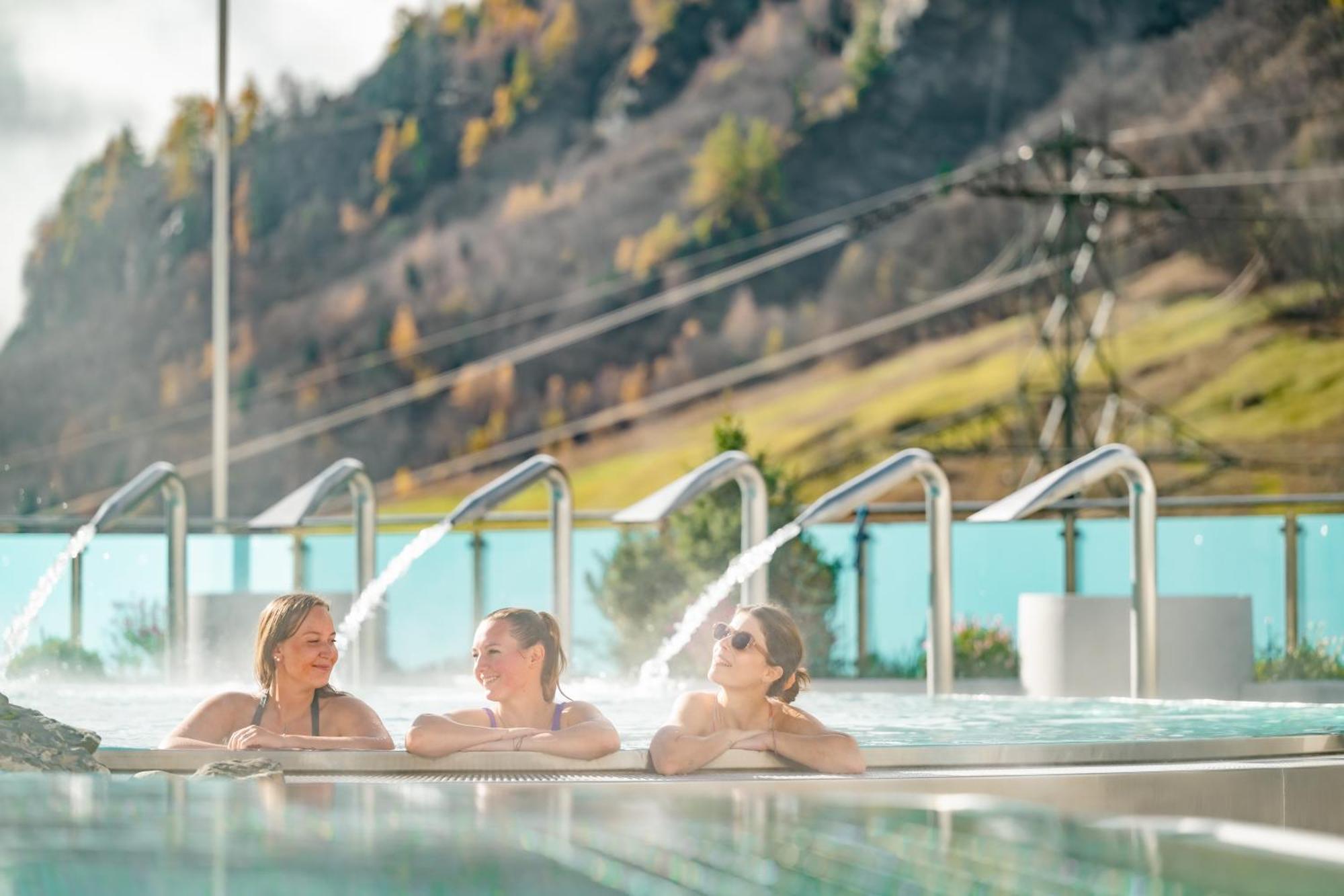 Grichting Hotel & Serviced Apartments Leukerbad Zewnętrze zdjęcie