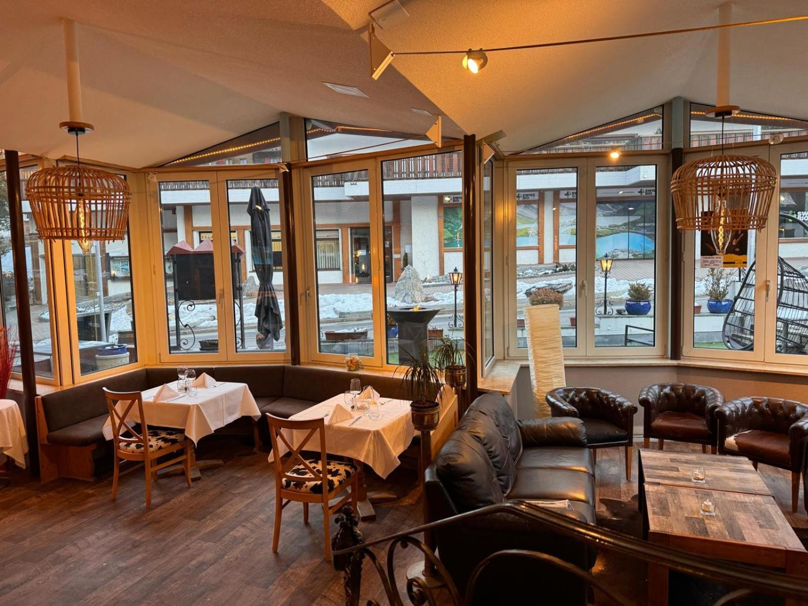 Grichting Hotel & Serviced Apartments Leukerbad Zewnętrze zdjęcie
